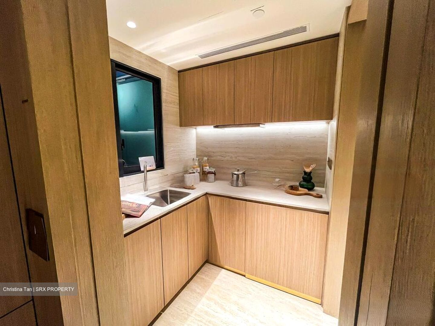 Arina East Residences (D15), Apartment #472860241